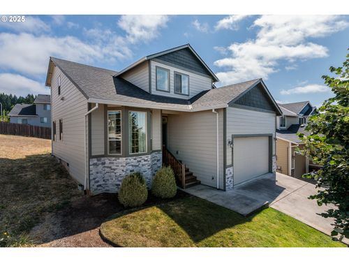 35601 Valley View Dr, Saint Helens, OR, 97051-3755 | Card Image