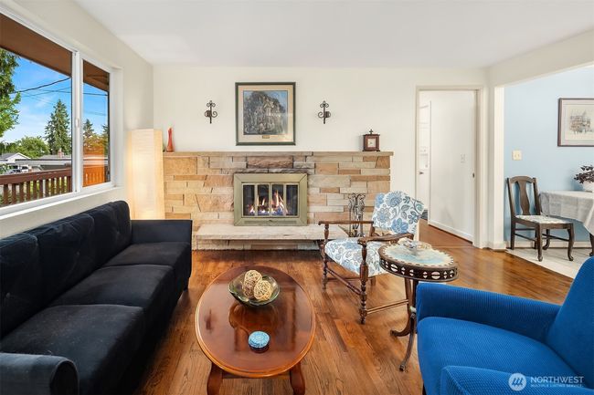 Gorgeous stone fireplace in living room | Image 5