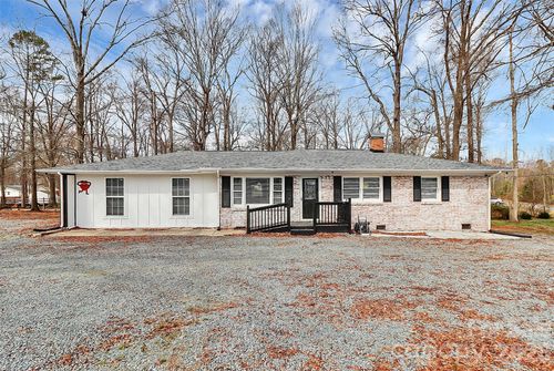 2015 Overhill Dr, Monroe, NC, 28110-7812 | Card Image