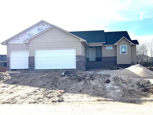 106 E Poplar Ct, Goddard, KS, 67052-9098 | Card Image