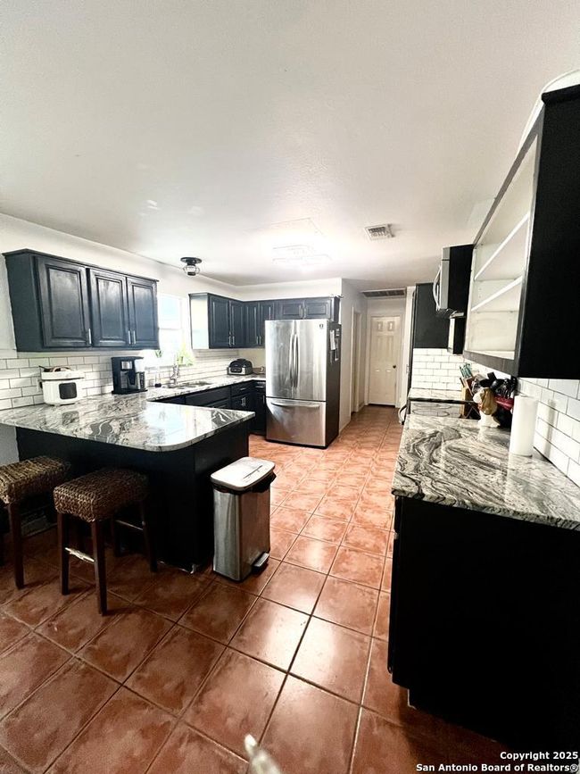 431 Shaver Rd, House other with 4 bedrooms, 3 bathrooms and null parking in Aransas Pass TX | Image 5