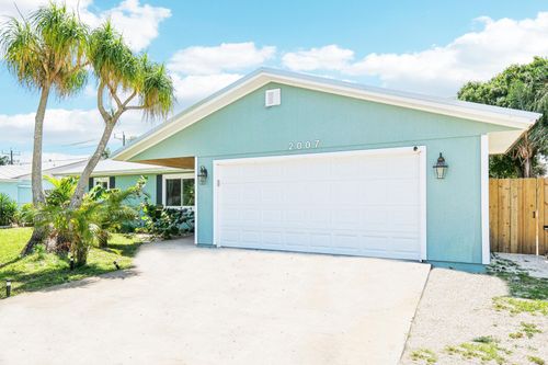 2007 Ne 21st Ter, Jensen Beach, FL, 34957-5187 | Card Image