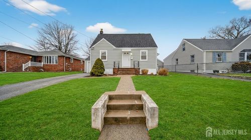 33 Cornell St, Avenel, NJ, 07001-1827 | Card Image