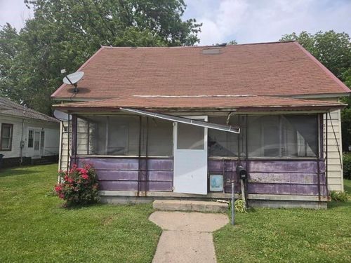 308 Cleveland St, Charleston, MO, 63834-1502 | Card Image