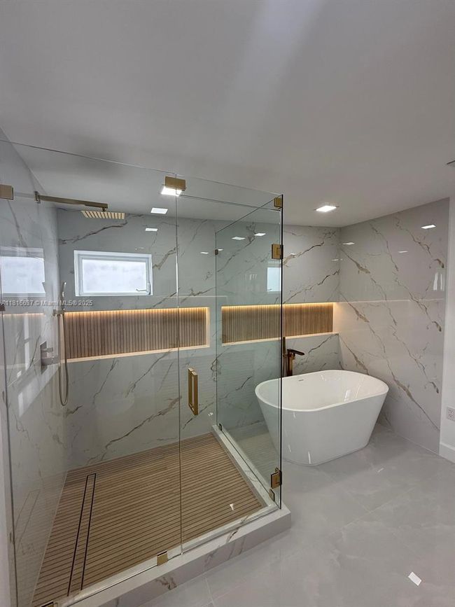 4314 Sw 97 Th Ct, House other with 5 bedrooms, 2 bathrooms and null parking in Miami FL | Image 30