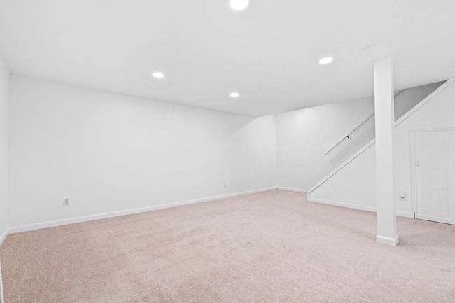 1833 Burrwood Cir, Condo with 2 bedrooms, 3 bathrooms and null parking in East Lansing MI | Image 21