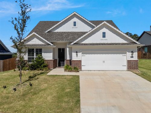 801 Taliaferro Trl, Springtown, TX, 76082-5437 | Card Image