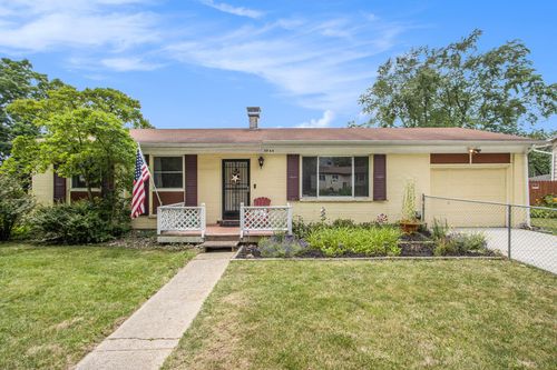 5944 Meredith St, Portage, MI, 49002-2242 | Card Image