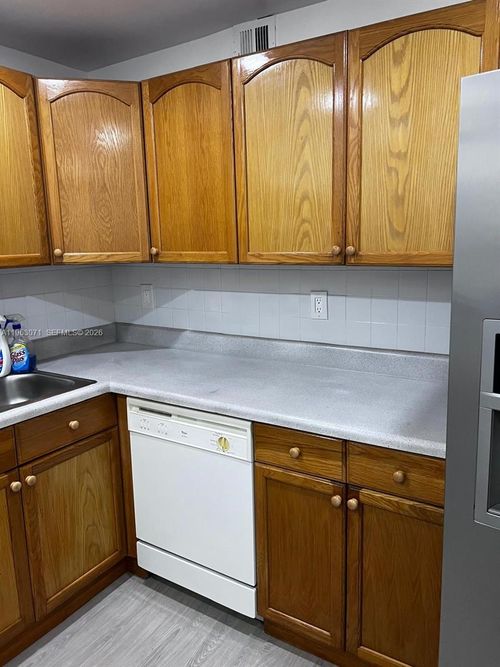 apt-303d-14165 Sw 87th St, Miami, FL, 33183-4463 | Card Image