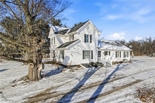 5570 W Garfield Rd, Salem, OH, 44460-8297 | Card Image