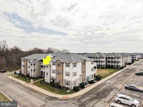 unit-4201-1840 Congressional Village Dr, MIDDLETOWN, DE, 19709-8376 | Card Image