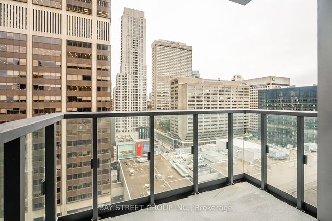1503 - 8 Cumberland St, Condo with 2 bedrooms, 2 bathrooms and null parking in Toronto ON | Image 15