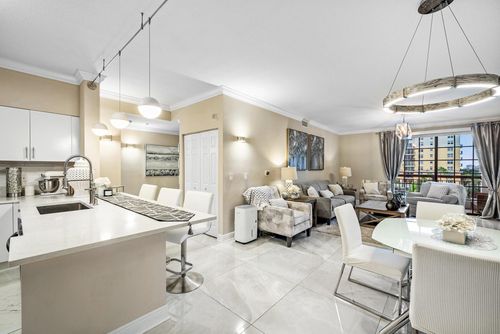 apt-509-233 S Federal Hwy, Boca Raton, FL, 33432-4942 | Card Image