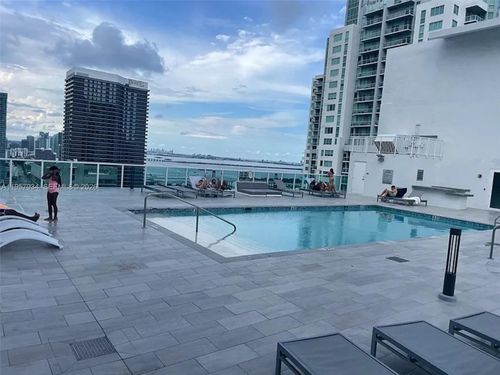 apt-911-133 Ne 2nd Ave, Miami, FL, 33132-2909 | Card Image