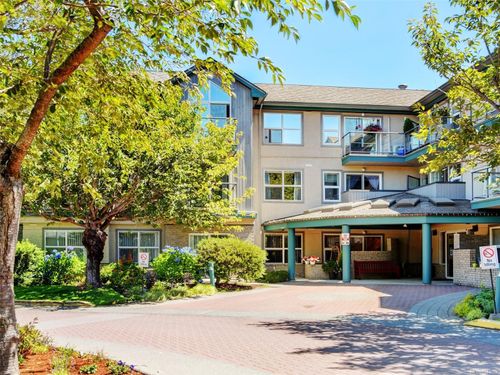 304-1485 Garnet Rd, Saanich, BC, V8P5T5 | Card Image