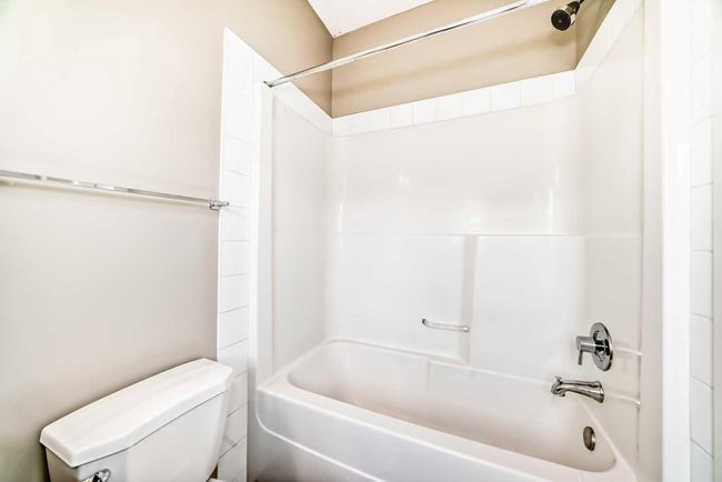 606 Skyview Point Pl Ne, Townhouse with 2 bedrooms, 3 bathrooms and 2 parking in Calgary AB | Image 33