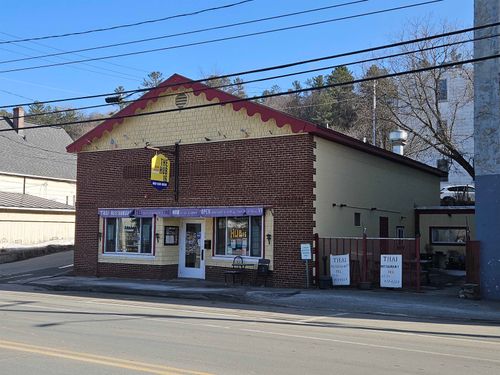 16 N Main St, Lisbon, NH, 03585-6601 | Card Image