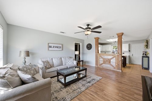 115 Trinity St, Hillsboro, TX, 76645-3062 | Card Image