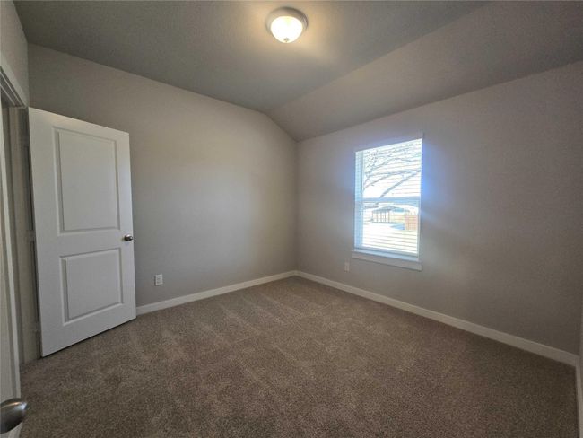 331 E Hull St, House other with 6 bedrooms, 6 bathrooms and null parking in Denison TX | Image 14