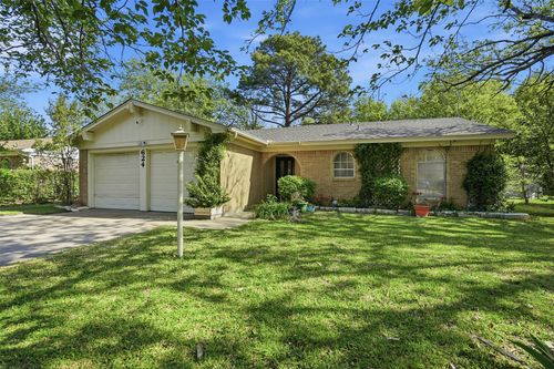 624 Nw Barbara Lane, Burleson, TX, 76028 | Card Image