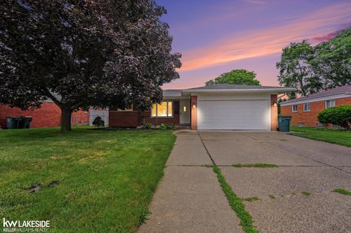 2837 Sherbourne Dr, Troy, MI, 48083-2653 | Card Image