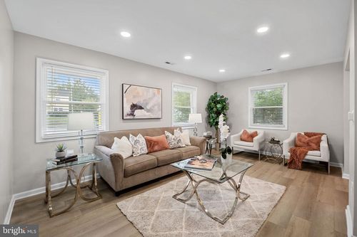 9903 Mallard Dr, LAUREL, MD, 20708-3190 | Card Image