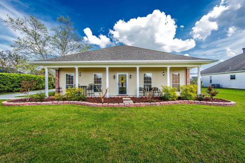 249 Lake Penchant Ct, Houma, LA, 70360-8324 | Card Image