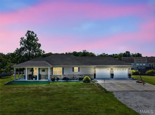 19 Wildoradoe Ct, Troy, MO, 63379-5673 | Card Image