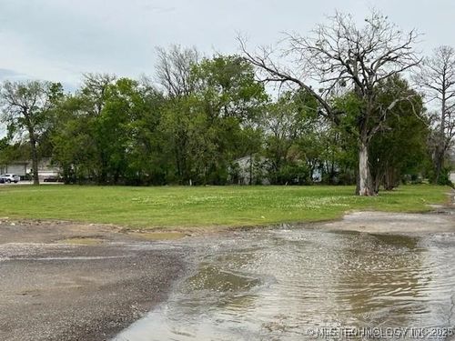 2800 Main St, McAlester, OK, 74501-2630 | Card Image