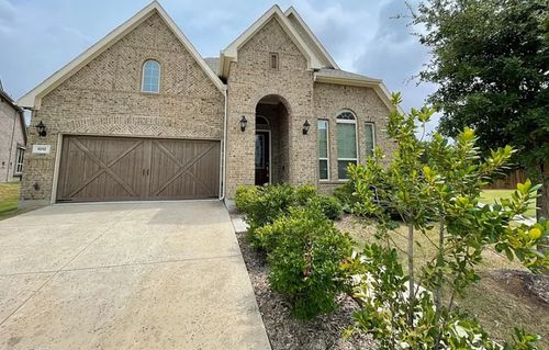 1012 Canyon Oak Dr, Euless, TX, 76039-1538 | Card Image