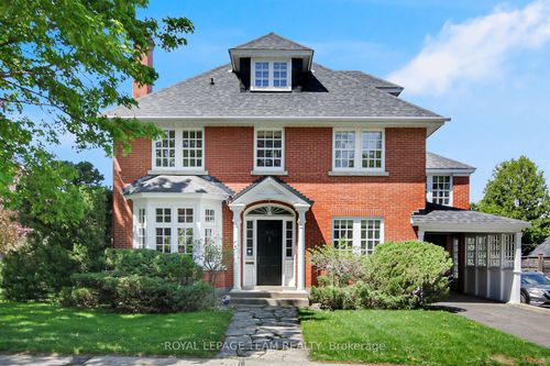 105 Kenilworth St, Ottawa, ON, K1Y3Y8 | Card Image