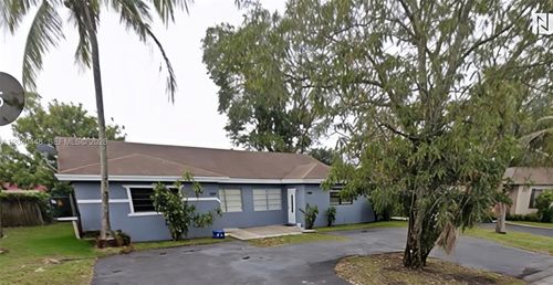 7320-7318-7320 Nw 76th Dr, Tamarac, FL, 33321-5153 | Card Image