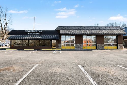 461 S Water Ave, Gallatin, TN, 37066-3346 | Card Image