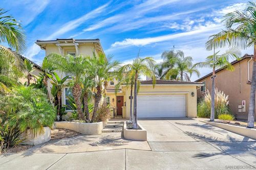 359 Plaza Toluca, Chula Vista, CA, 91914-4405 | Card Image