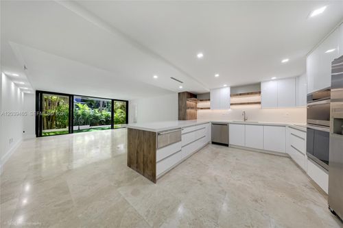 1017-101 Ocean Lane Dr, Key Biscayne, FL, 33149-1456 | Card Image