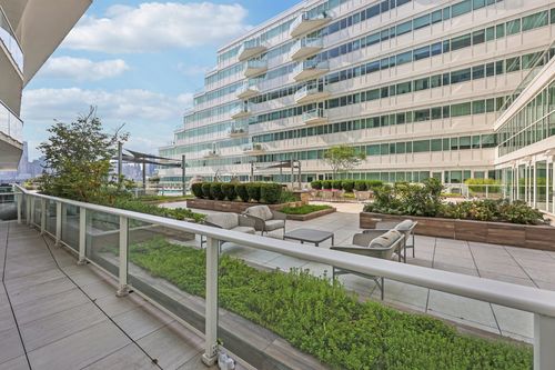 apt-308-800 Ave At Port Imperial Blvd, Weehawken, NJ, 07086-5505 | Card Image