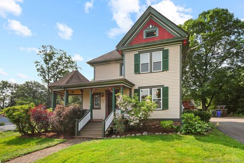 583 Park Rd, West Hartford, CT, 06107-3442 | Card Image