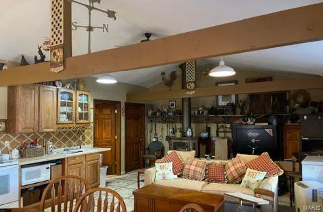 1838 Stollmeyer Rd, Home with 3 bedrooms, 2 bathrooms and null parking in Morrison MO | Image 60