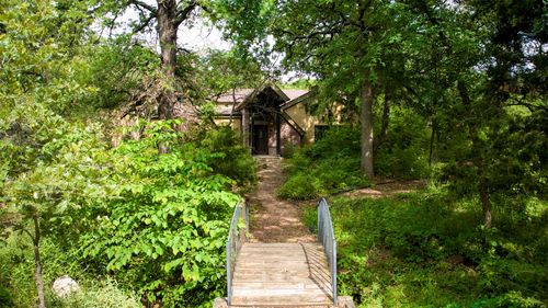 711 Pearl Cv, Oak Point, TX, 75068-2271 | Card Image