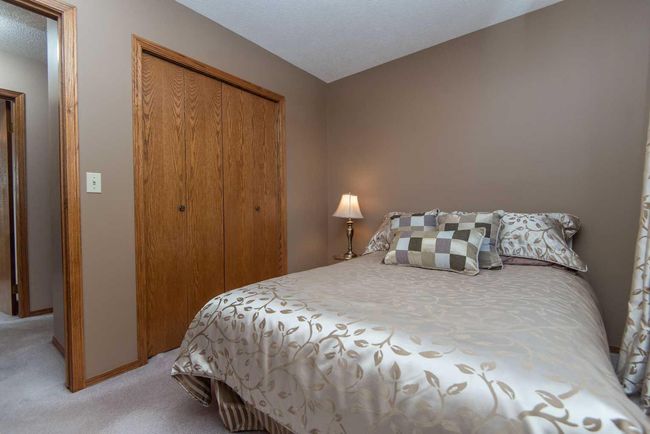 8 Willow Street, House other with 5 bedrooms, 3 bathrooms and 2 parking in Sylvan Lake AB | Image 23