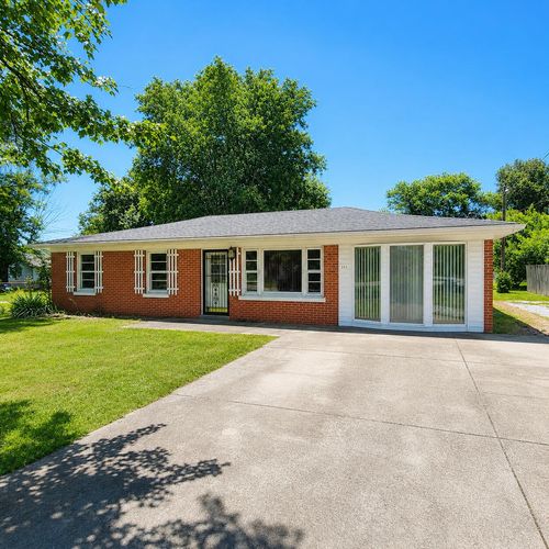 102 Bradley Dr, Richmond, KY, 40475-9023 | Card Image