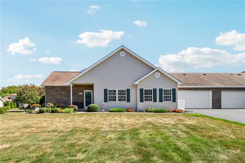 117 Clearwater Dr, Ellwood City, PA, 16117-3059 | Card Image