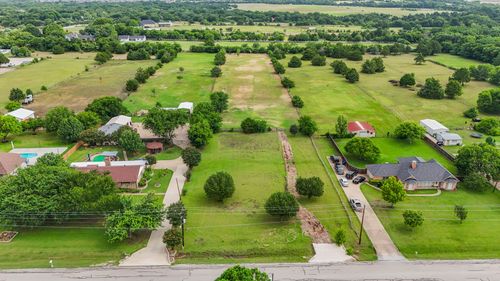 222 Lariat Trl, Ovilla, TX, 75154-1649 | Card Image