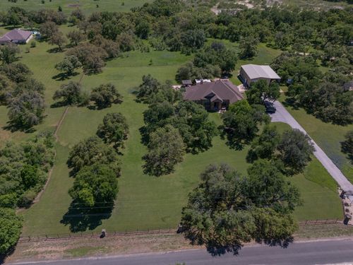 30201 Live Oak Trl, Georgetown, TX, 78633-9641 | Card Image