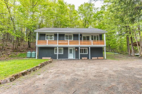 7032 County Rd 121, Minden, ON, K0M2K0 | Card Image