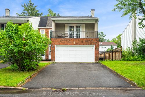 10 Estelle Cres, Nepean, ON, K2H5X1 | Card Image