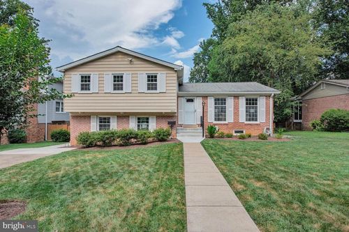 3512 Queen Anne Dr, FAIRFAX, VA, 22030-1831 | Card Image