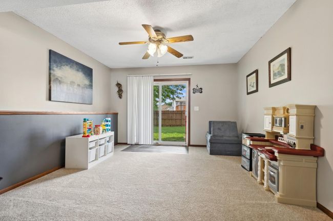 973 Primrose Ln, House other with 3 bedrooms, 2 bathrooms and null parking in Shakopee MN | Image 30