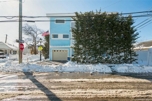 51 Forester St, Long Beach, NY, 11561-2414 | Card Image