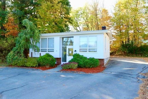 41 Highland Ave, Newport, VT, 05855-4903 | Card Image